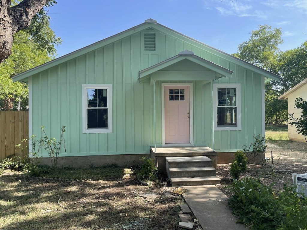 residential siding installation